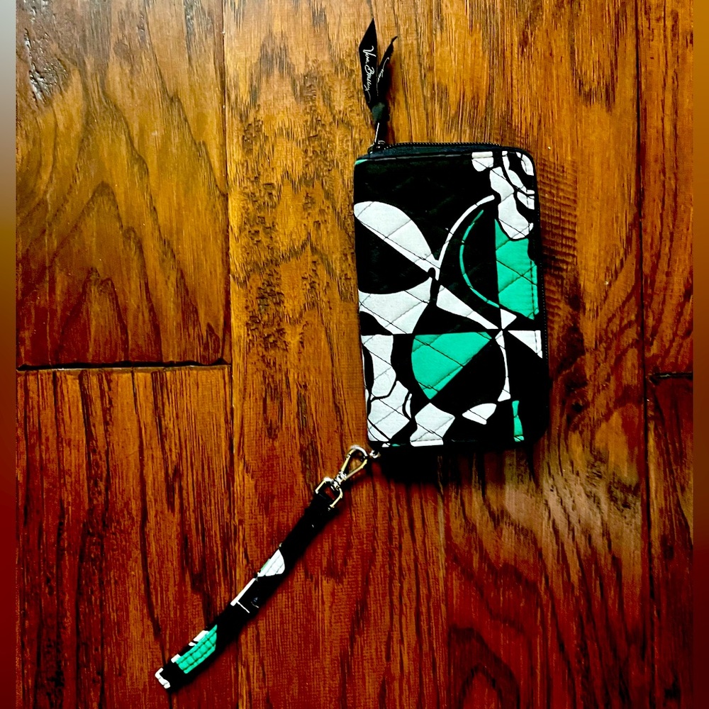 Vera Bradley Walllet. Original.